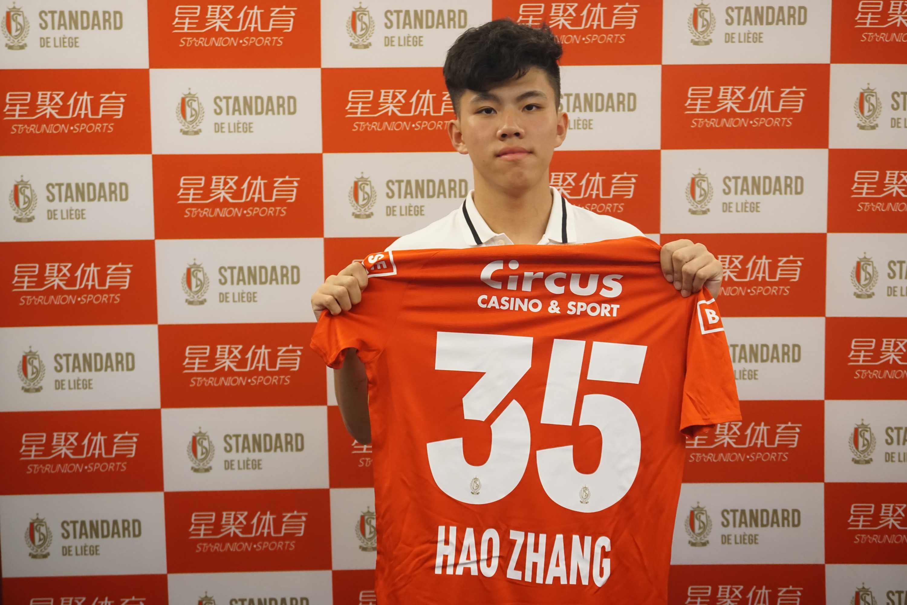 包含未来潜力:青训系统培养的明星新星的词条 包含未来潜力:青训系统培养的明星新星的词条