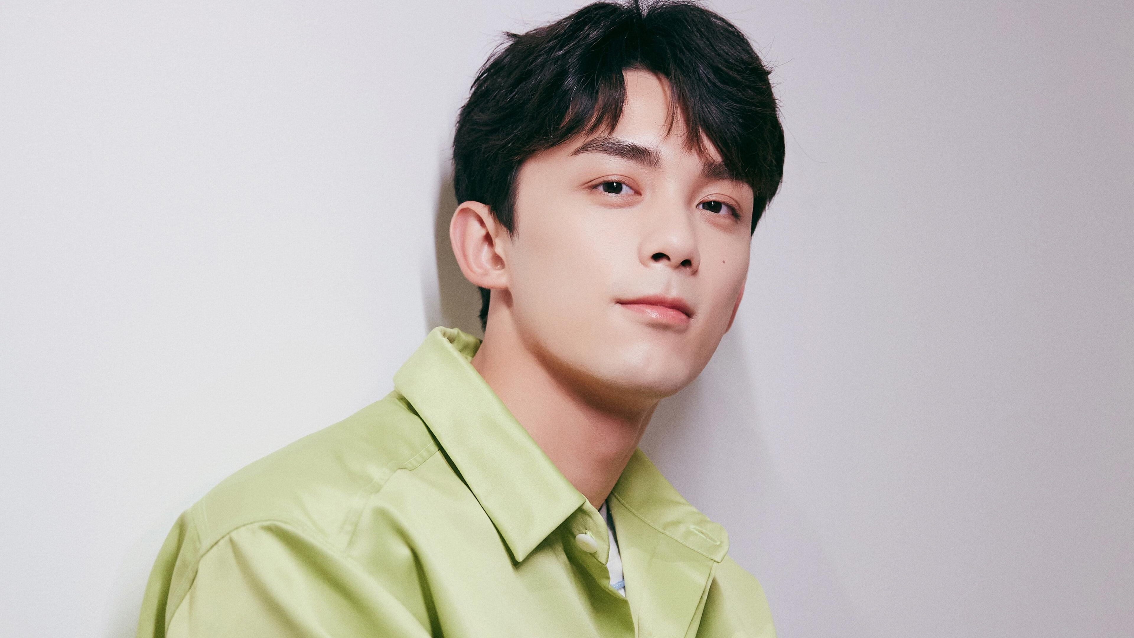 球员续约期表现波动是否与心理压力有关，刚续约球员可以交易吗