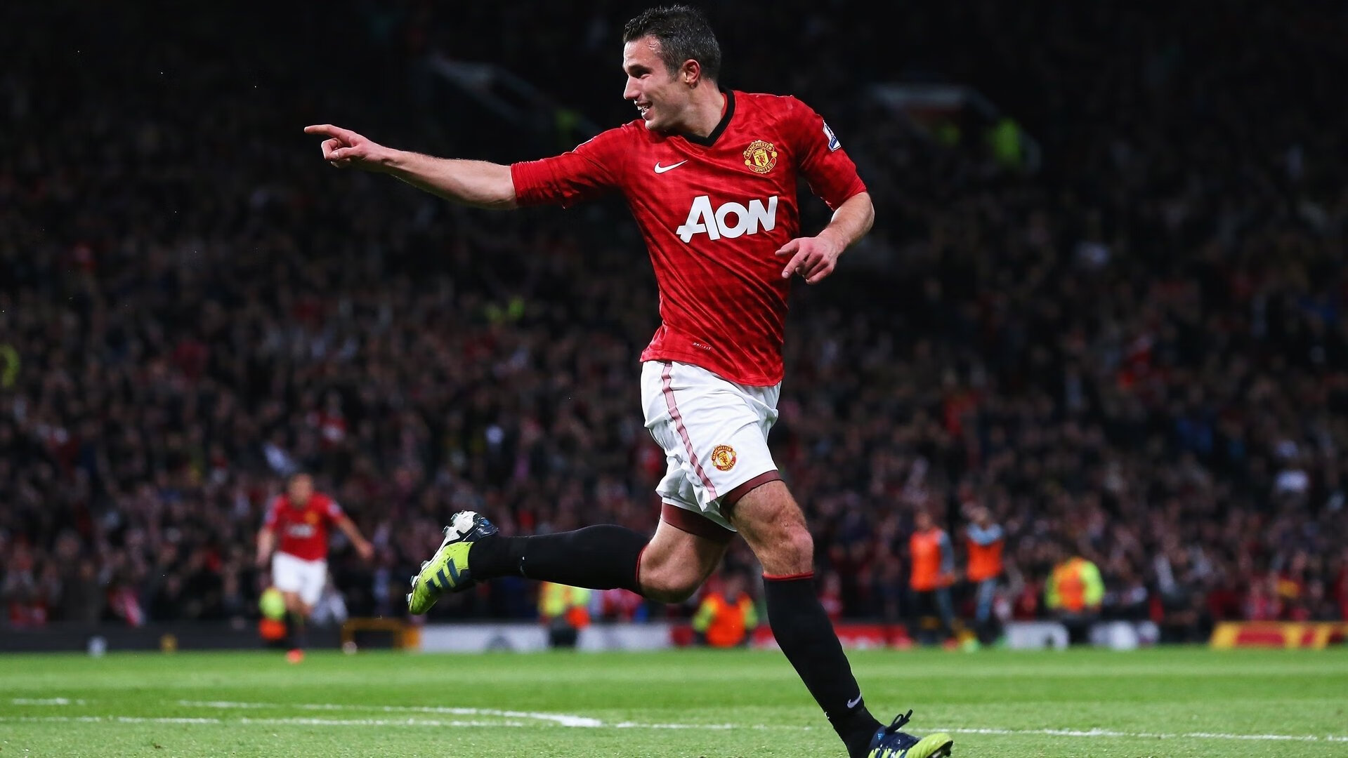 乐鱼体育网址-“弯道飞跃:漂移与速度的完美结合”,弯道跑的技术原理是什么