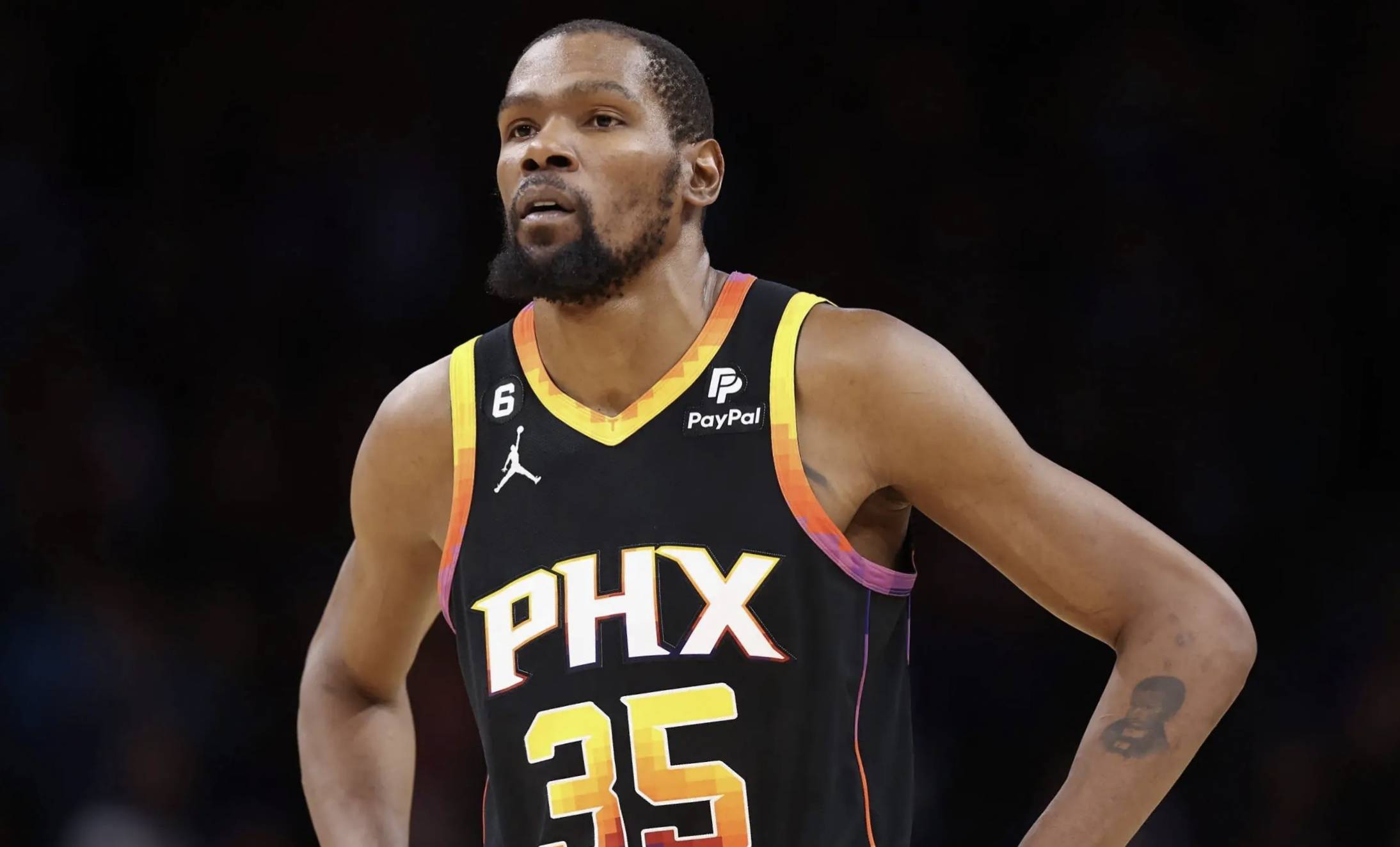 拉塞尔：勇士的控卫新星的简单介绍