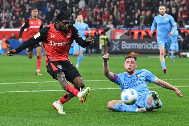 乐鱼体育：德甲卡尔斯鲁厄的防守体系与改进空间