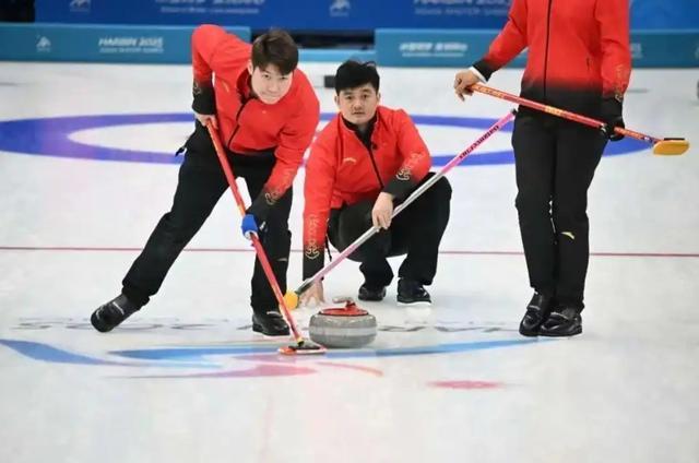 乐鱼体育:冰壶世锦赛，精准策略决定胜负的简单介绍