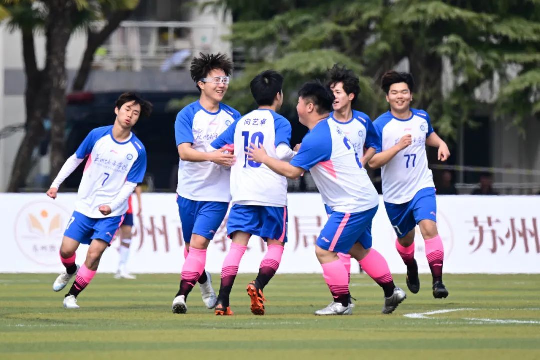 包含乐鱼体育:中国足球校园足球的普及效果与社会影响：基于准实验设计的词条