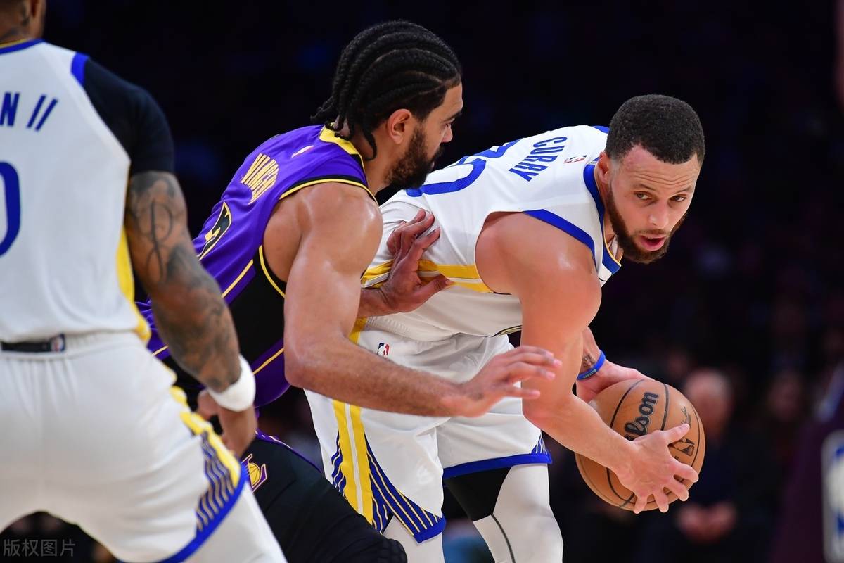 包含乐鱼体育:勇士队伤病潮:库里独自带队,举步维艰的词条 包含乐鱼体育:勇士队伤病潮:库里独自带队,举步维艰的词条